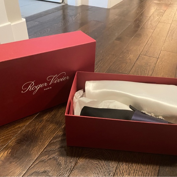 Brand New Roger Vivier Shoes - Picture 2 of 5